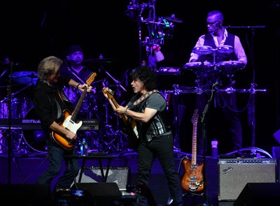 Daryl Hall &amp; John Oates and Tears For Fears (Th)